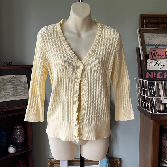 VTG JEANNE PIERRE Y2K SNUG CROPPED YELLOW SWEATER SIZE MEDIUM - Picture 2 of 12